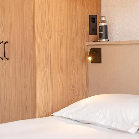 Emeraude, Vue * ラ・クロワ・ヴァルメ